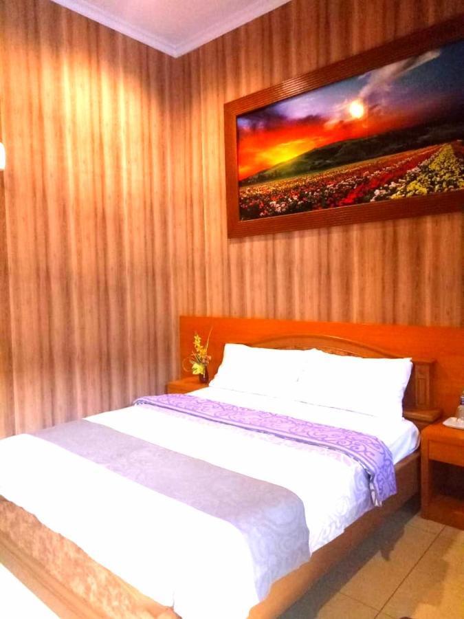 Hotel Kencana Rembang المظهر الخارجي الصورة